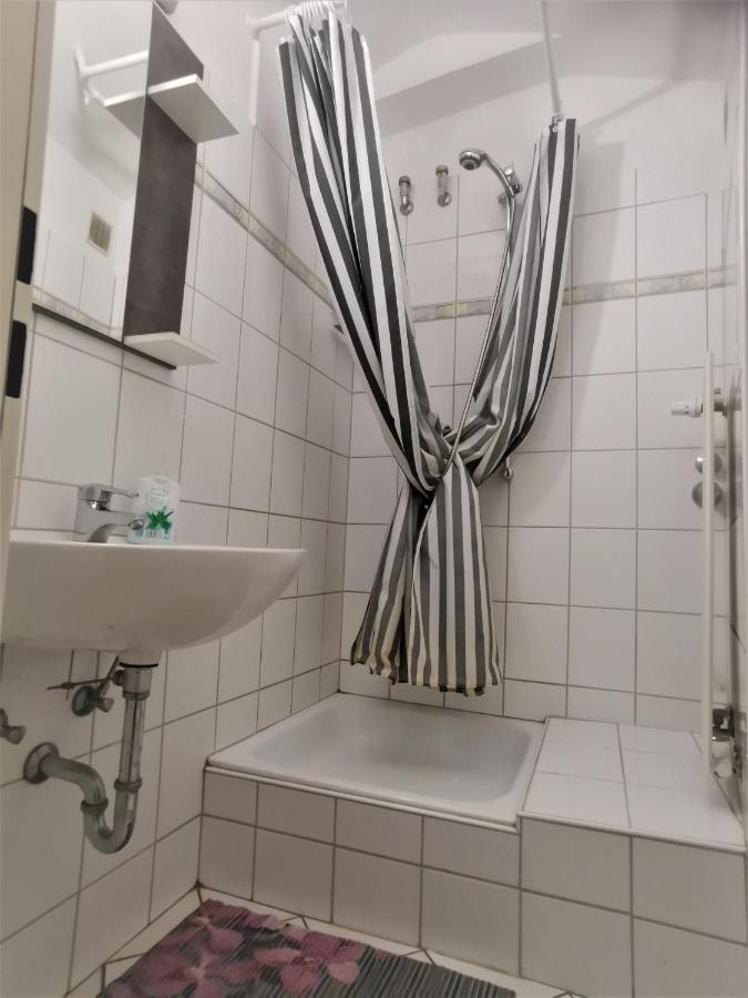 Hotel-Pension Zum Hirsch Hattersheim am Main Luaran gambar