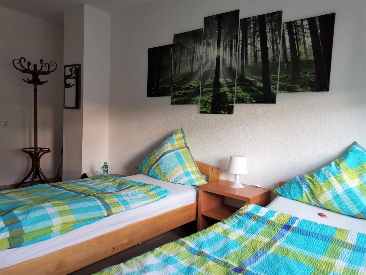Hotel-Pension Zum Hirsch Hattersheim am Main Luaran gambar
