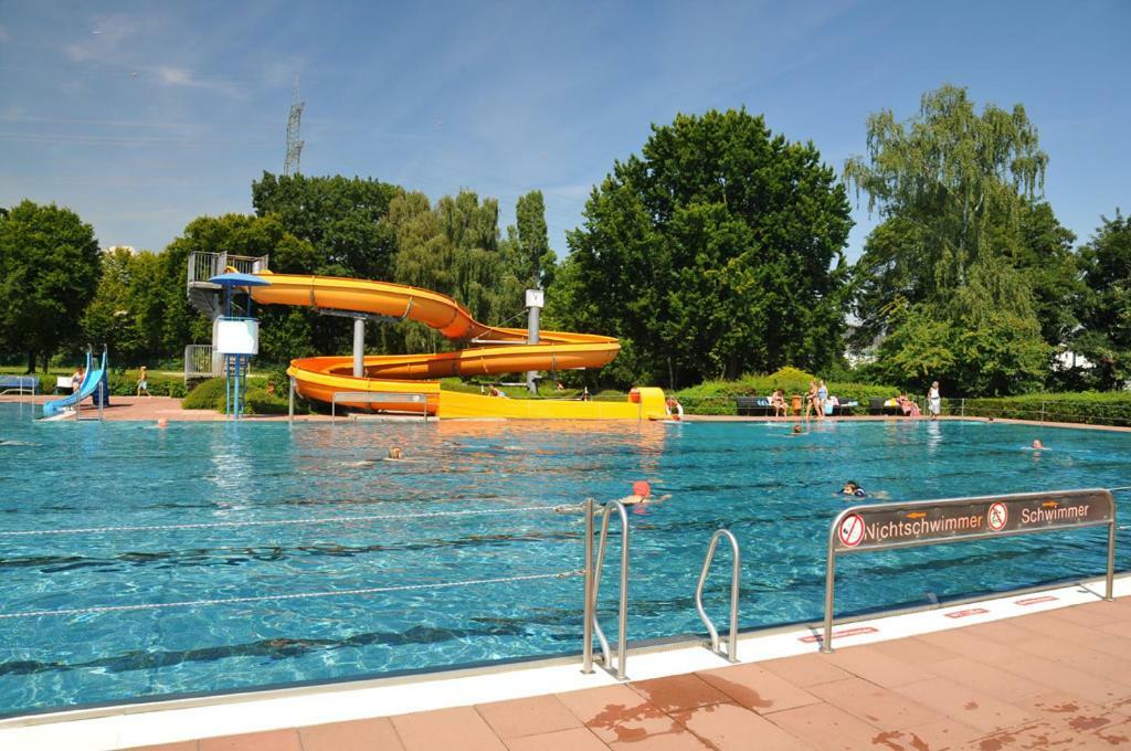 Hotel-Pension Zum Hirsch Hattersheim am Main Luaran gambar