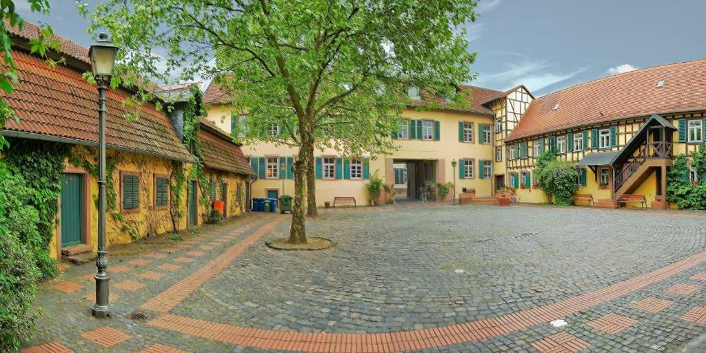 Hotel-Pension Zum Hirsch Hattersheim am Main Luaran gambar